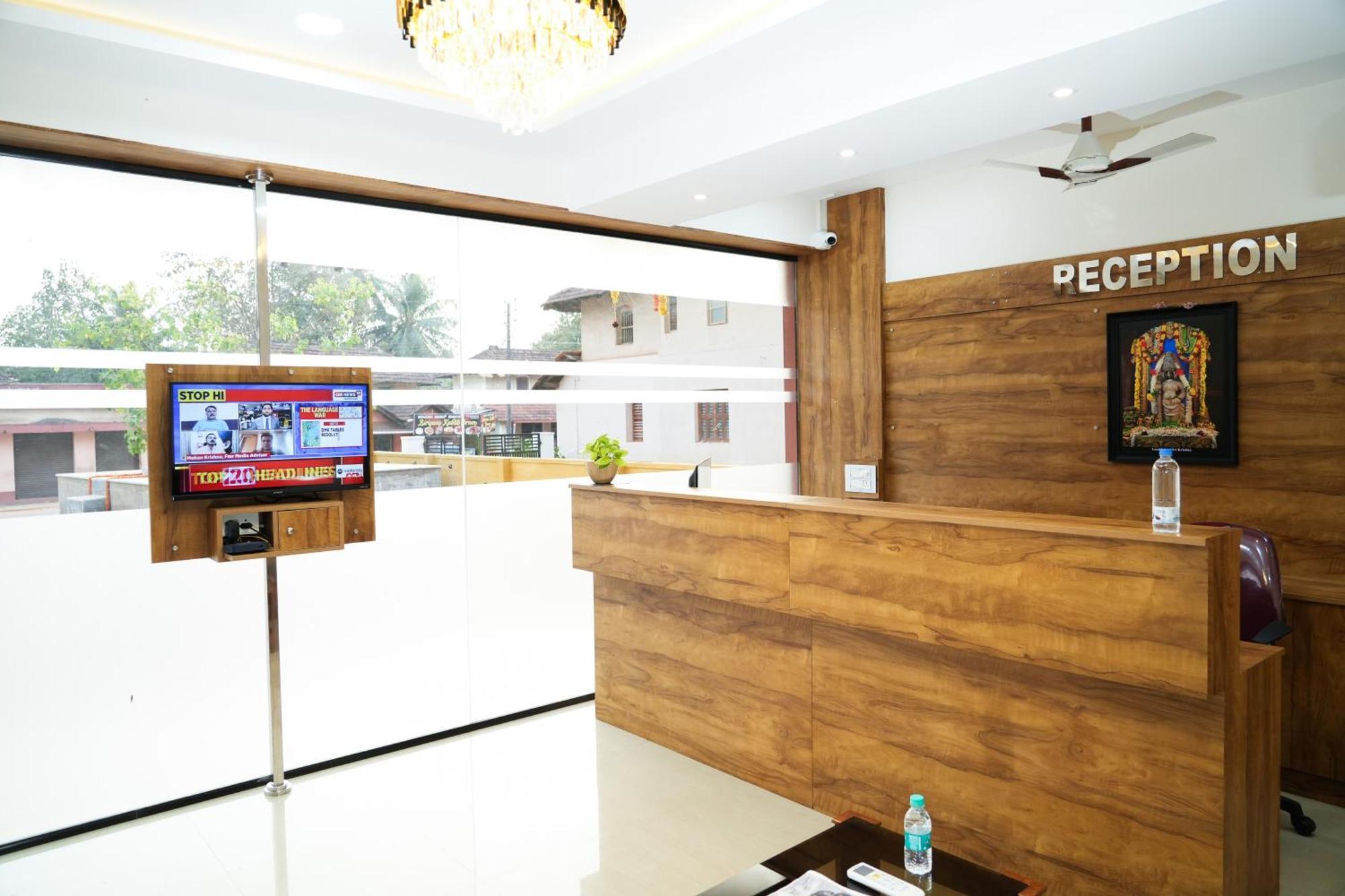 Shree Swarna Comforts Udupi Exterior photo